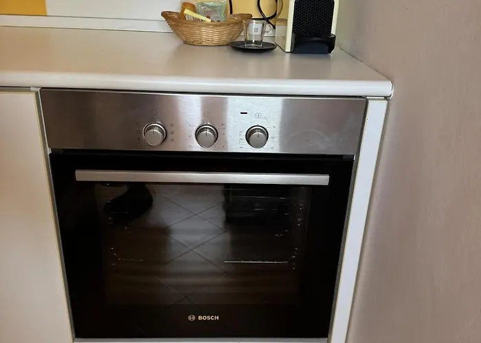 Mansarda Accogliente In Ottima Posizione * Vercelli