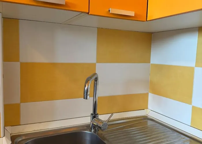 Mansarda Accogliente In Ottima Posizione *