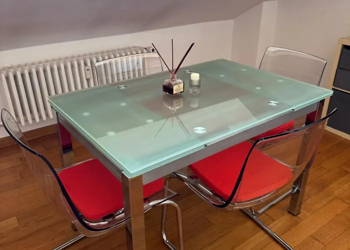 Mansarda Accogliente In Ottima Posizione *